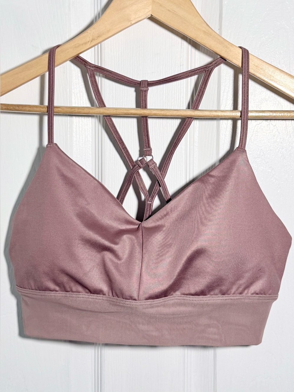 ALO Yoga Lavish Strappy Adjustable Bra - Mauve Size Large NWOT